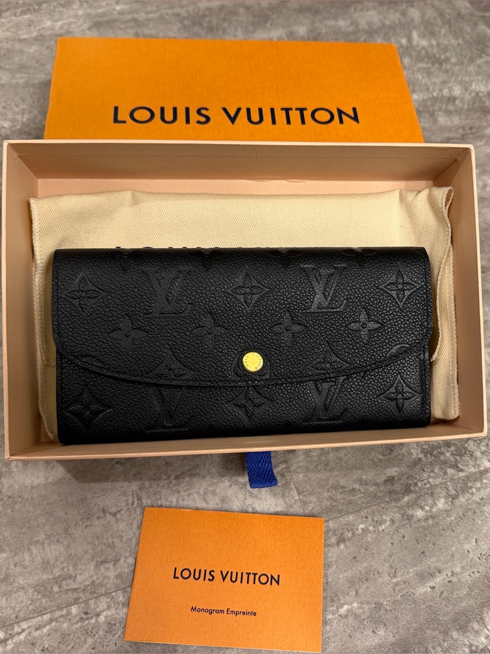 LOUIS VUITTON Empreinte Emilie Wallet Black